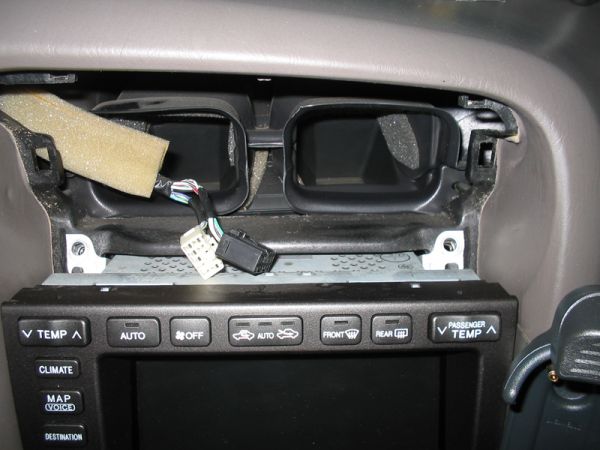 Lexus GS300 - Активация TV входа Lexus GS300 - Активация TV входа