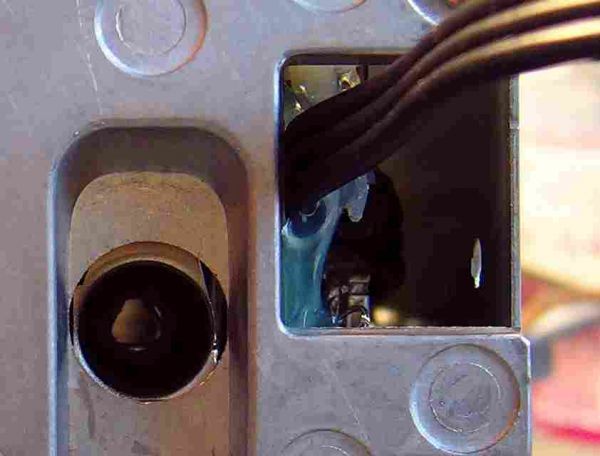 Fujitsu ten TOYOTA 08545-00E10(IPSUM) - TV Вход, блокировка Fujitsu ten TOYOTA 08545-00E10(IPSUM) - TV Вход, блокировка