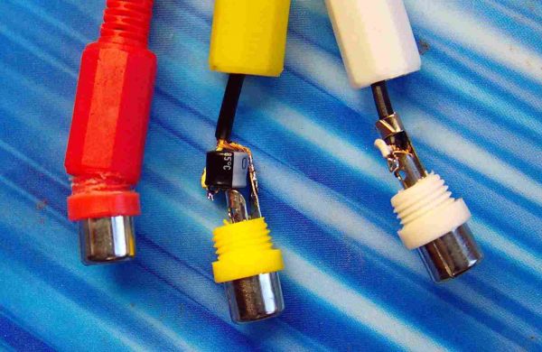 Fujitsu ten TOYOTA 08545-00E10(IPSUM) - TV Вход, блокировка Fujitsu ten TOYOTA 08545-00E10(IPSUM) - TV Вход, блокировка