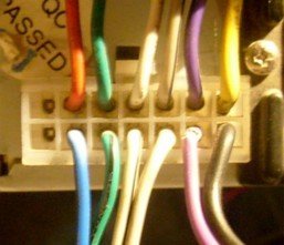 Разъёмы а/магнитол AKAI Разъёмы а/магнитол AKAI